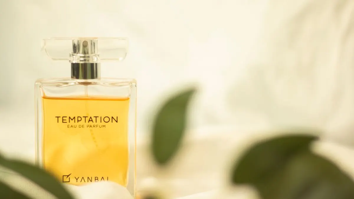 Cara Membaca Notes Parfum Top, Middle, dan Base untuk Pemula